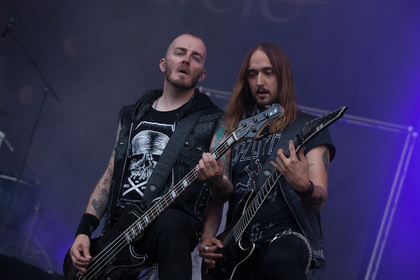 Heiden! - Fotos: Eluveitie live beim RockFels Festival 2016 auf der Loreley 